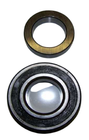 Toyota Axle Bearing & Retainer